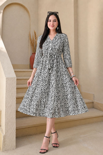 Monotone Dress