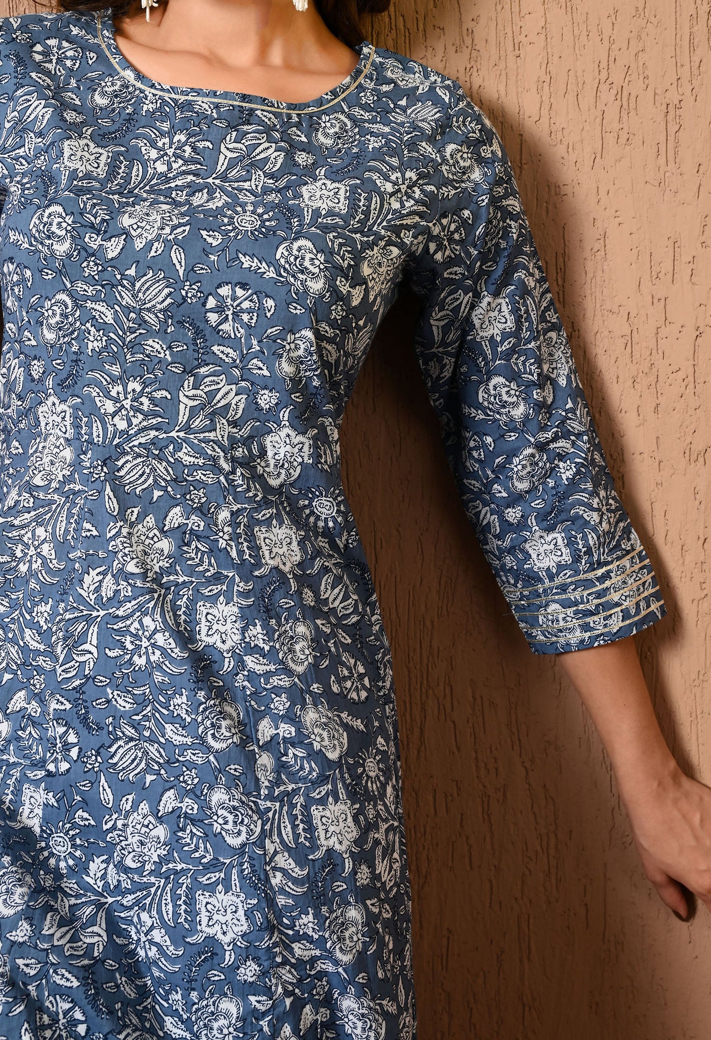 Utsavi Gotta Kurta Pant Set