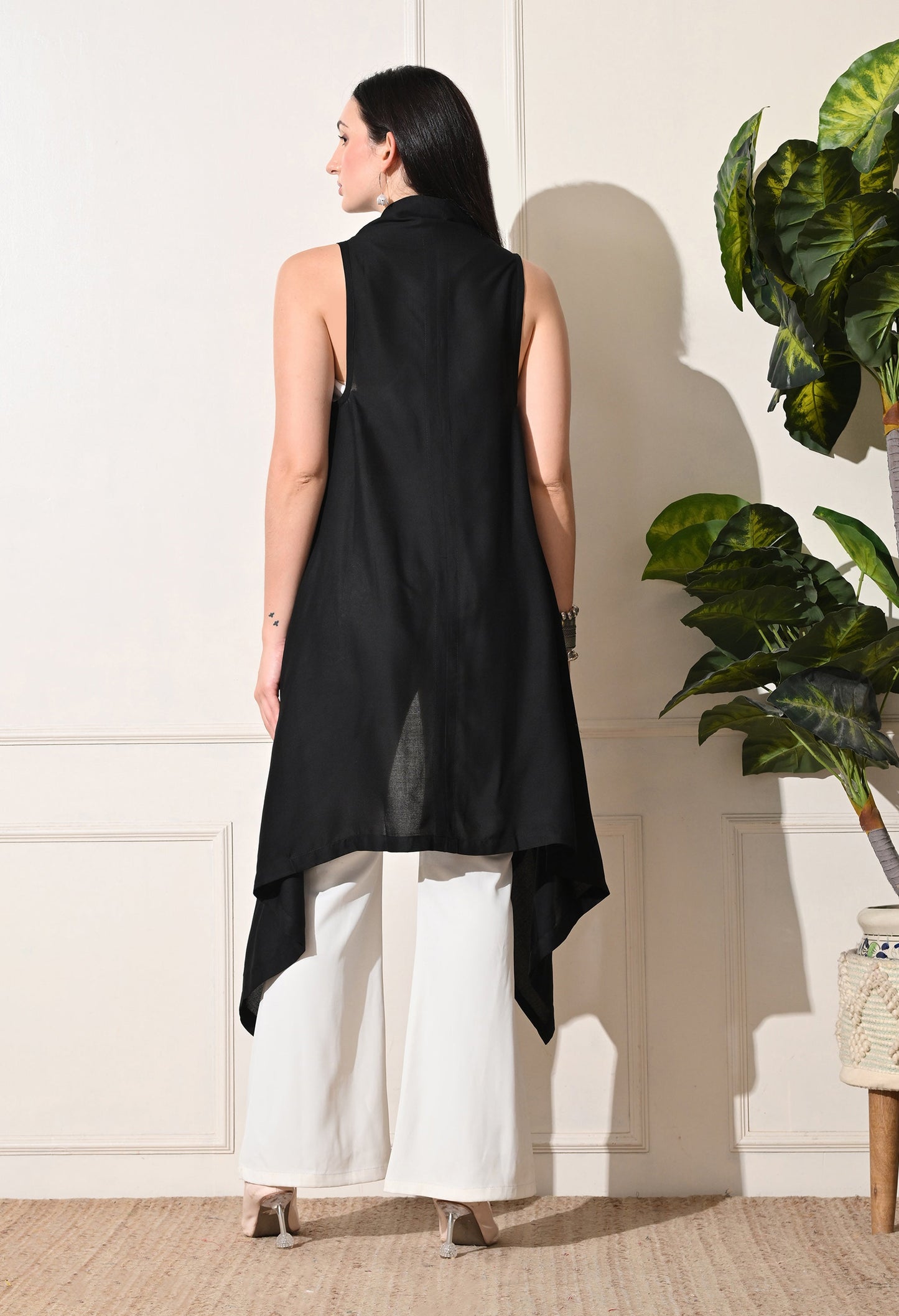 Black Long Shrug