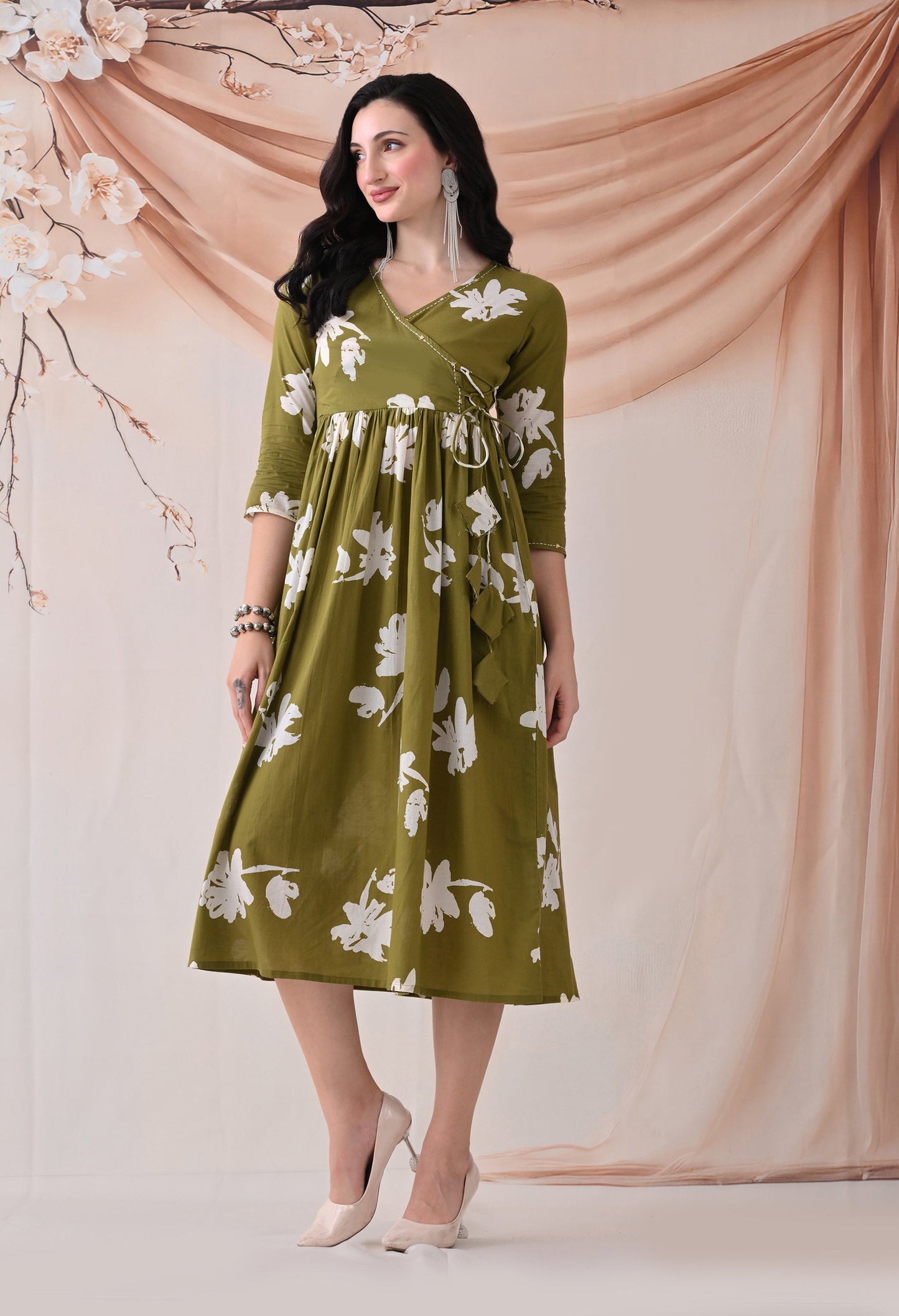 Olivia Beauty Dress