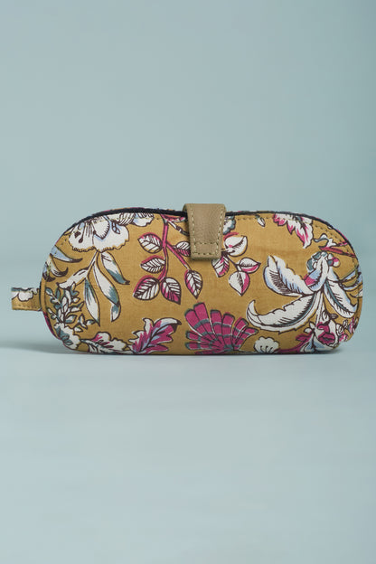 Vintage Meadow Goggles Case