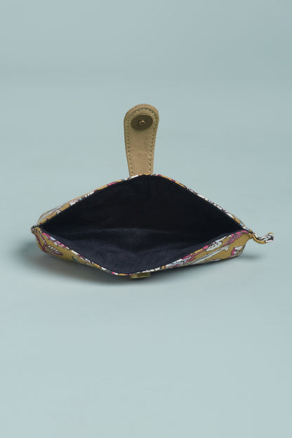 Vintage Meadow Goggles Case