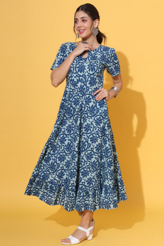 blue desi dress 130 Desi purples/Blues ideas