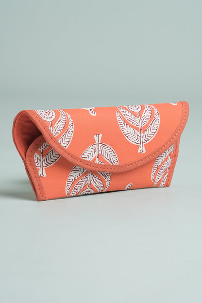 Kesariya Glow Goggles Case