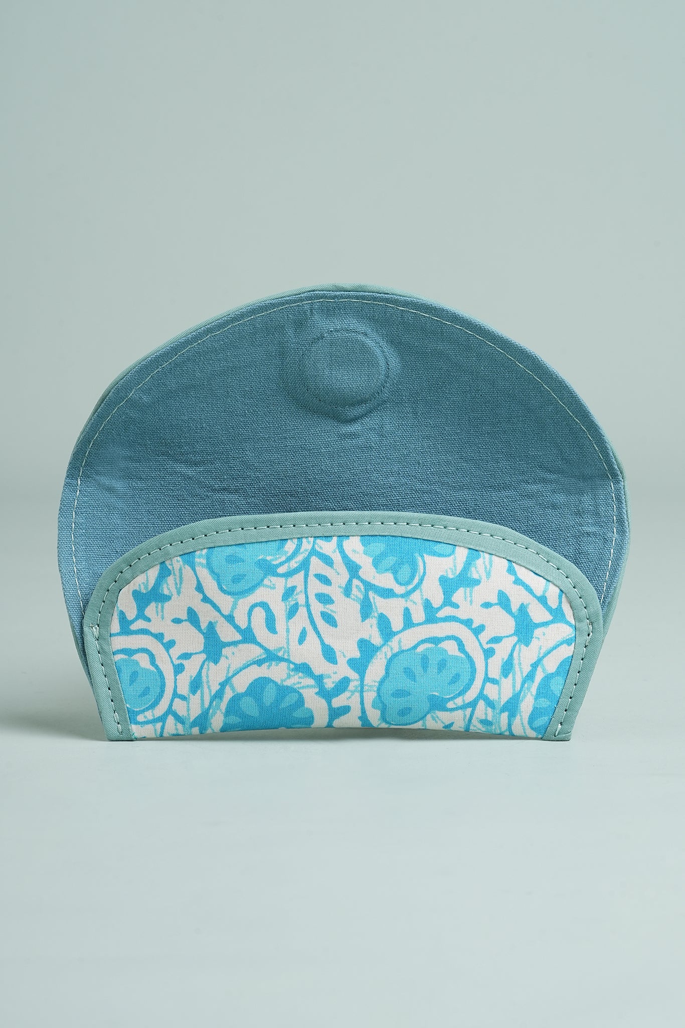 Aarohi Sky Goggles Case